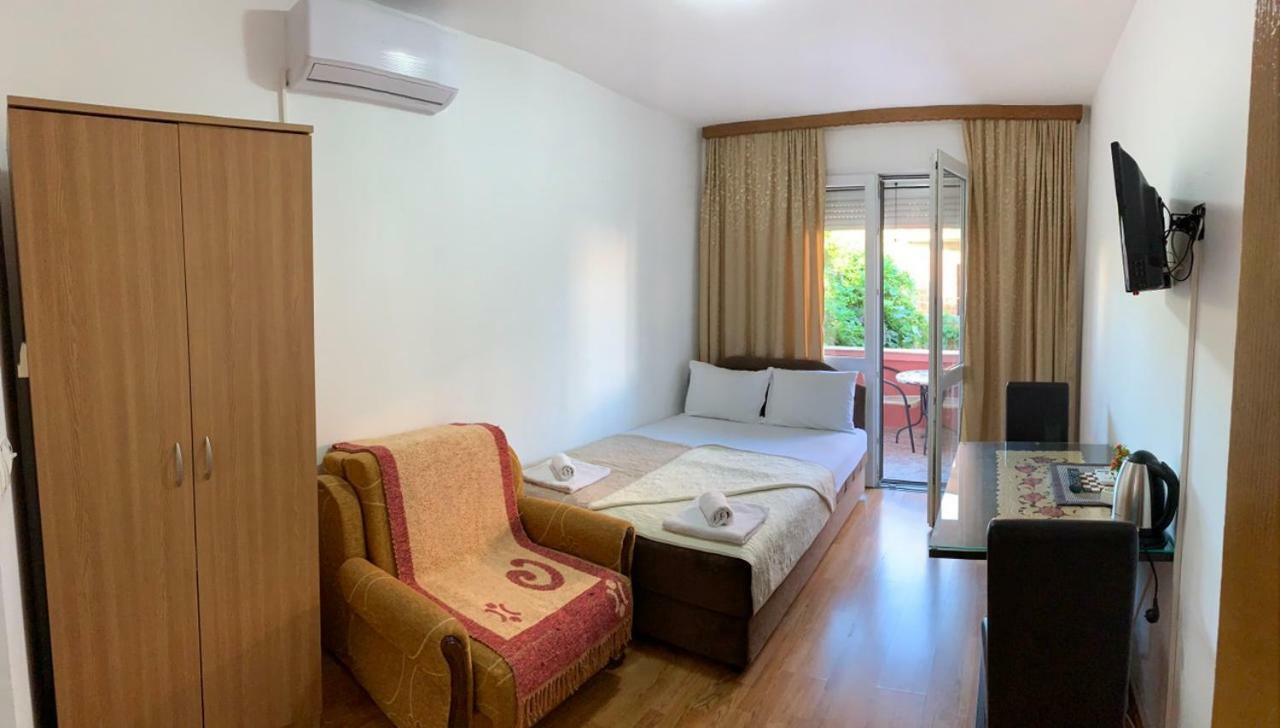 Apartments Nikicic Bar Εξωτερικό φωτογραφία